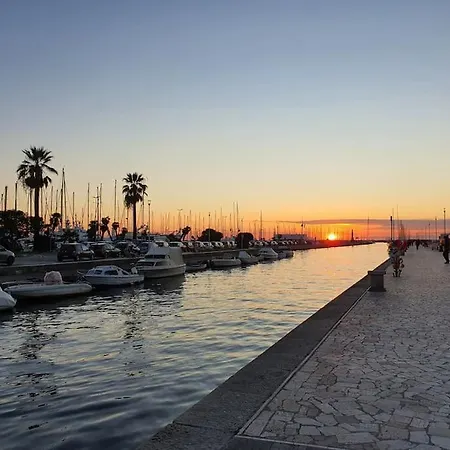 Apartman La Casa Di Cri Viareggio